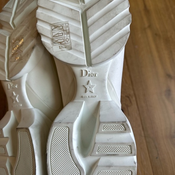 Dior D Connect White Chunky Sneakers - Picture 10 of 13
